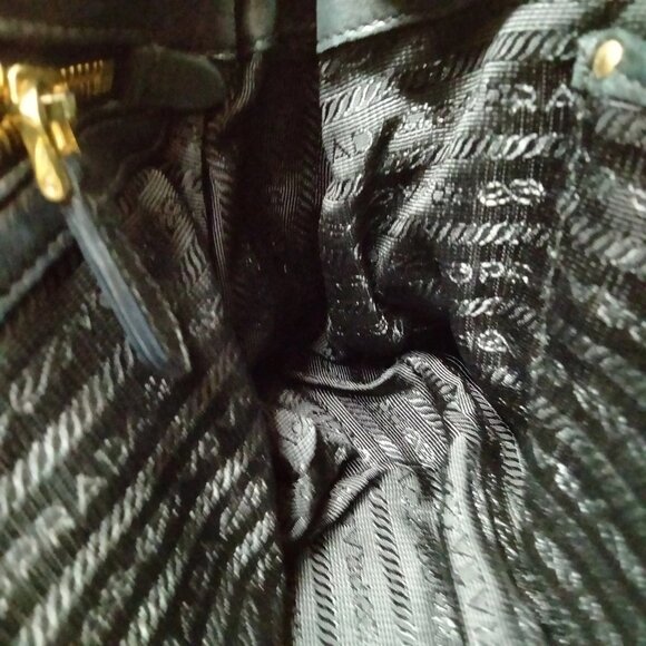 Authentic Prada Hand Bag Nappa Gaufre 2way Black Leather mn720-121725 - Picture 14 of 16